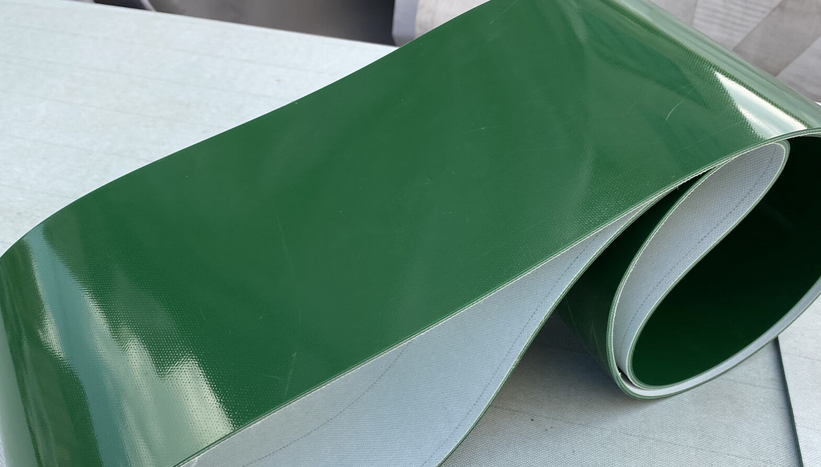 塑料輸送帶帶式輸送機(jī)有哪些優(yōu)缺點(diǎn)？